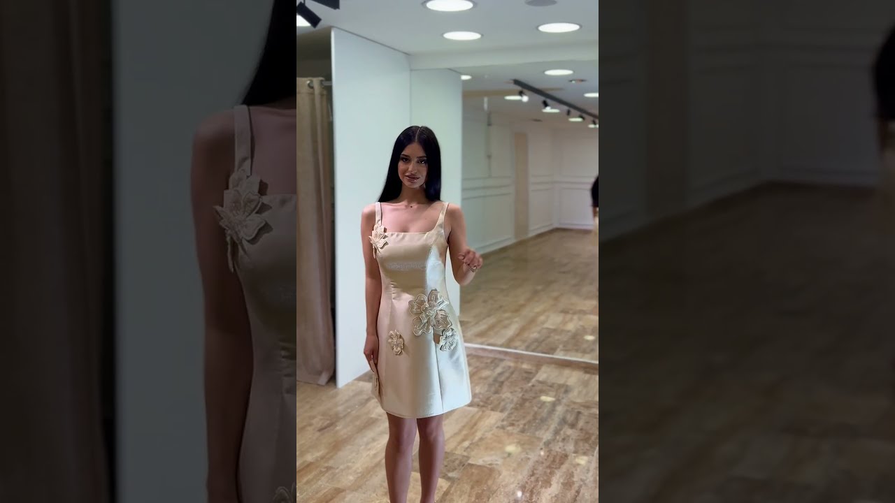 Svečana kratka haljina sa 3D cvetnim aplikacijama | Top Style