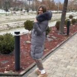 Jakna duga ženska sa kapuljačom i krznom - Slika 13