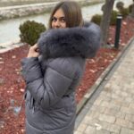 Jakna duga ženska sa kapuljačom i krznom - Slika 11