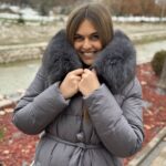 Jakna duga ženska sa kapuljačom i krznom - Slika 9