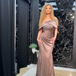 Duga satenska haljina