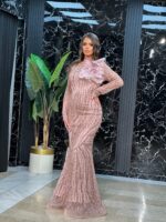 Roze svetlucava haljina sa podesivim cvet brošem