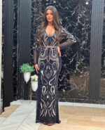 Duga haljina ručni rad sa V-izrezom