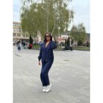 Teget komplet sportska elegancija