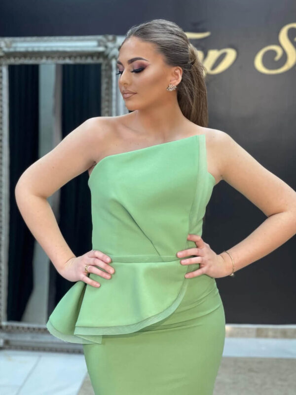 Elegantna duga top haljina u zelenoj boji