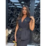 Elegantni komplet - prsluk i široke pantalone