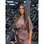 Elegantni satenski komplet sa suknjom