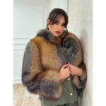 Kratka bunda od prirodnog krzna lisice