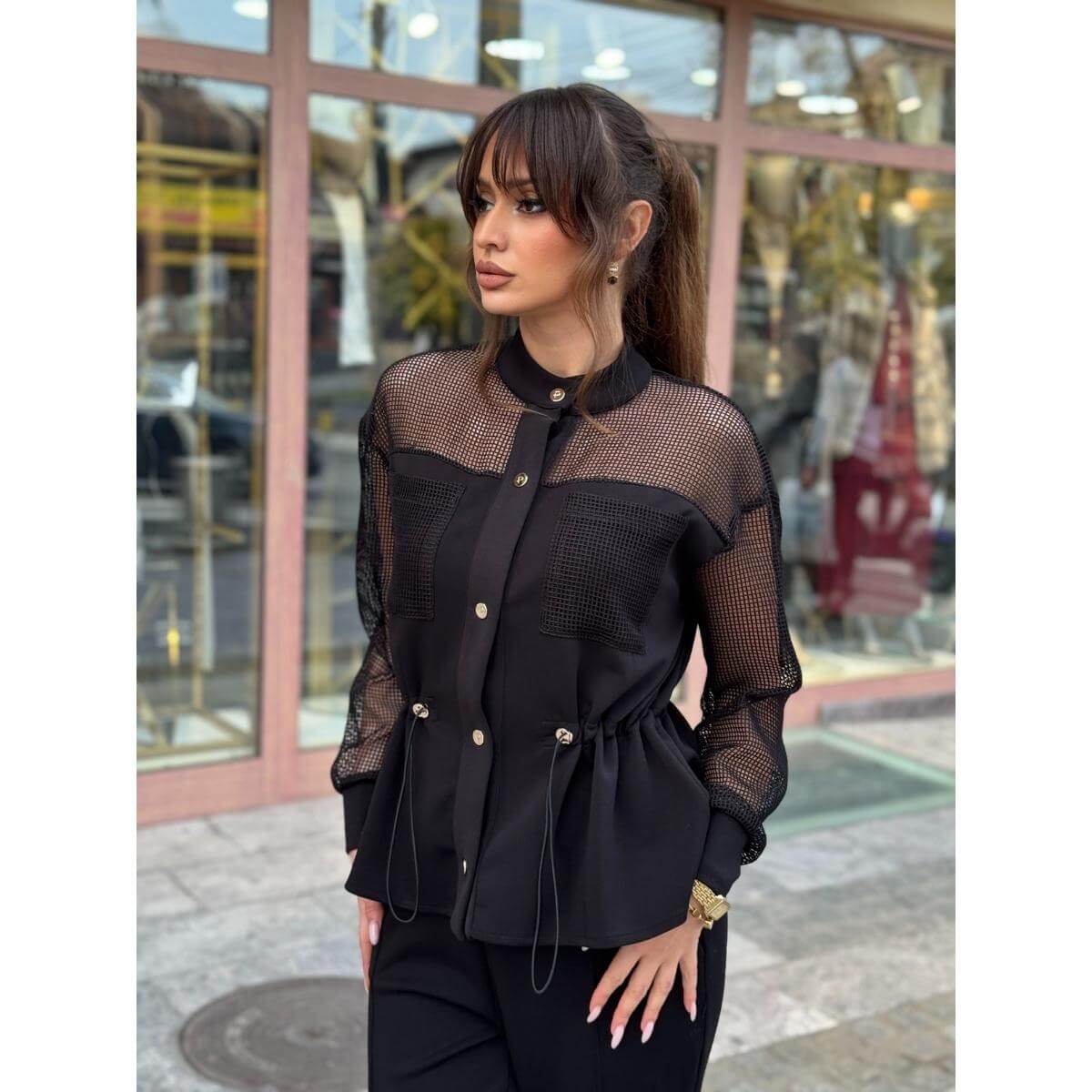 Elegantni set sa sheer detaljima