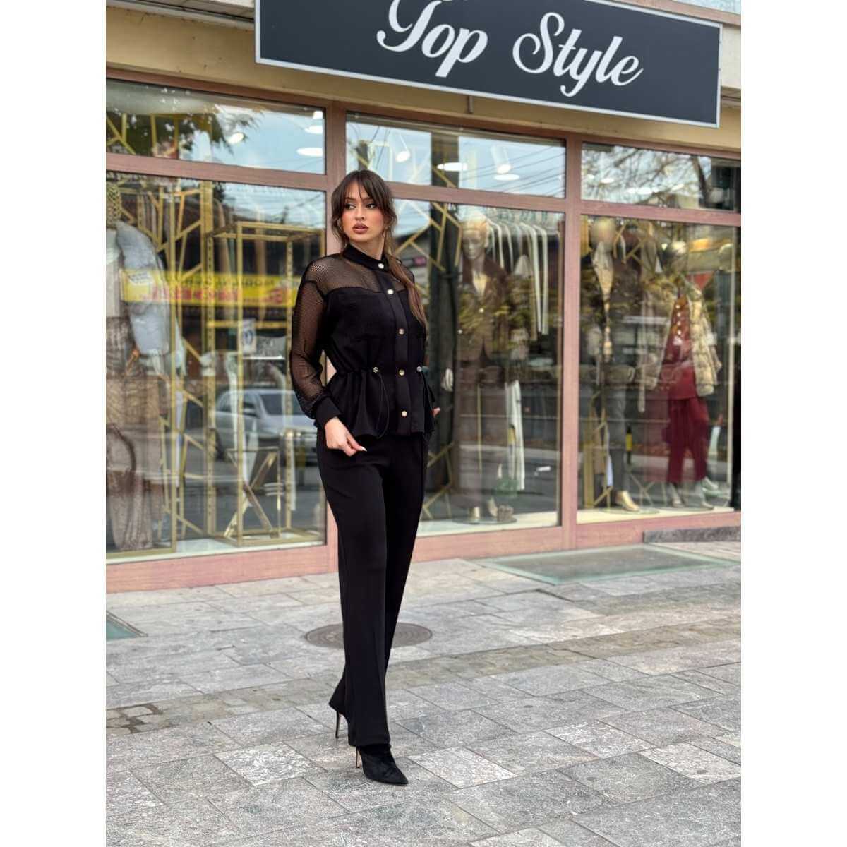 Elegantni set sa sheer detaljima