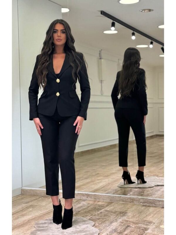 Komplet sako i pantalone sa zlatnim dugmadima