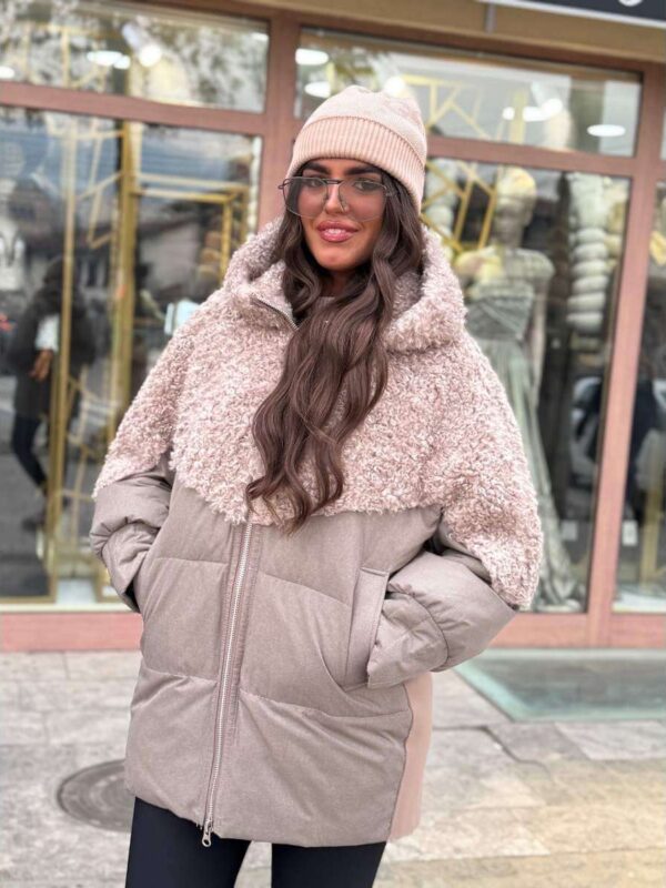 Zimska jakna srednje dužine sa kapom i vunenim detaljima – Wool Touch
