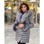 Zimska jakna srednje dužine sa luksuznim krznom – Elegant Chic