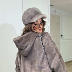 Sivi kačket od prirodnog krzna nerca