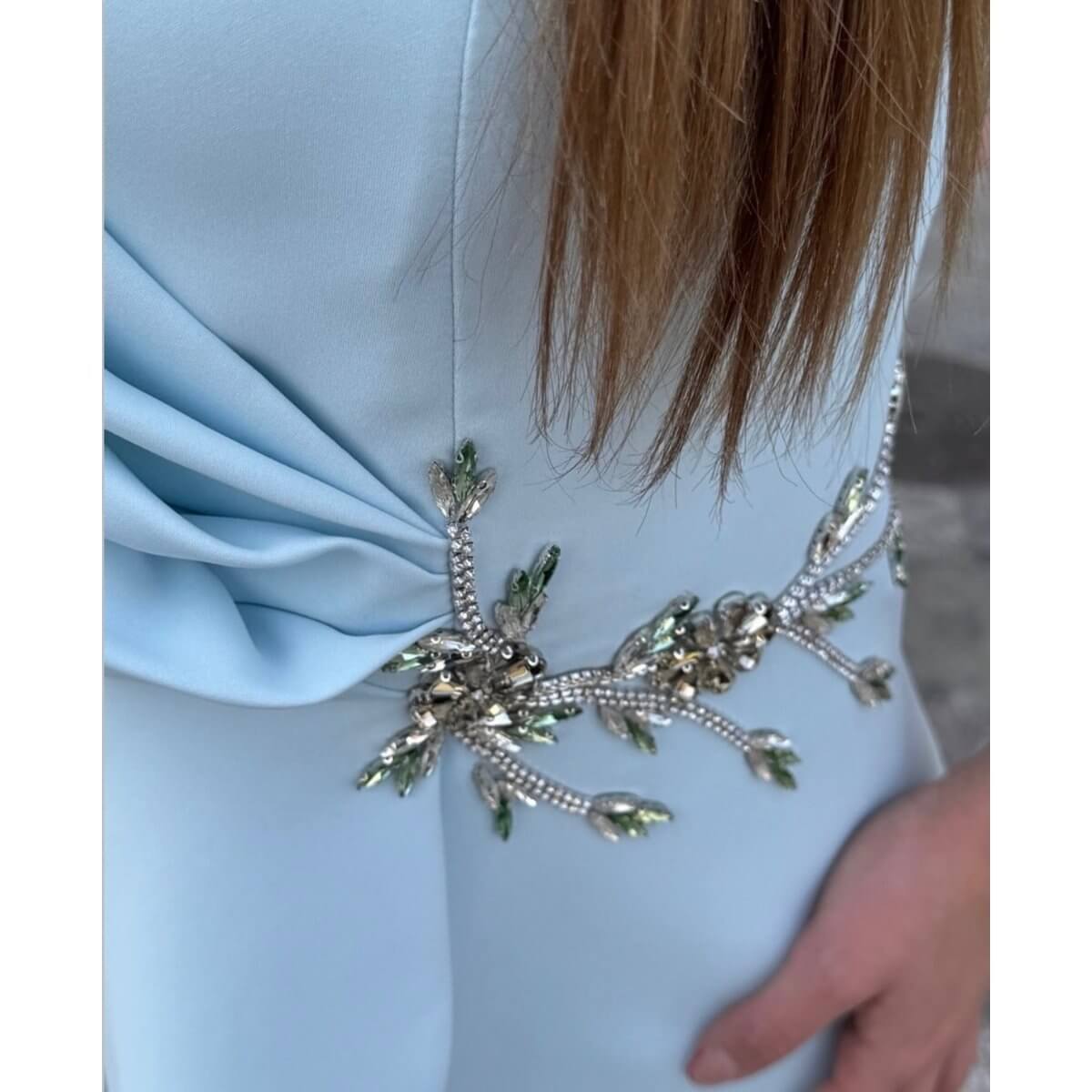 Elegantni komplet sa V-izrezom – pastel roze & plava