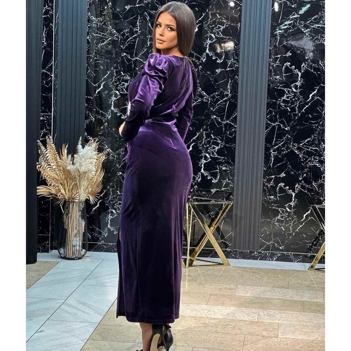 Midi haljina dugih rukava sa V izrezom od pliša