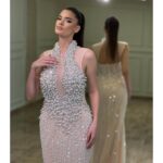 Glamurozna Pearl Radiance haljina – Ručni rad sa biserima i kristalima