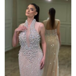 Glamurozna Pearl Radiance haljina – Ručni rad sa biserima i kristalima