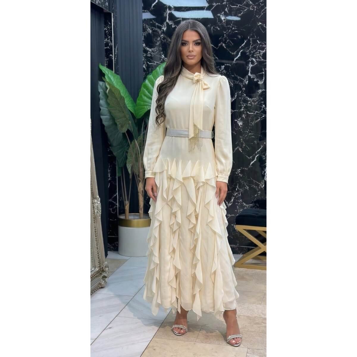 Elegantna Pastelno Žuta Maksi Haljina sa Karnerima i Mašnom