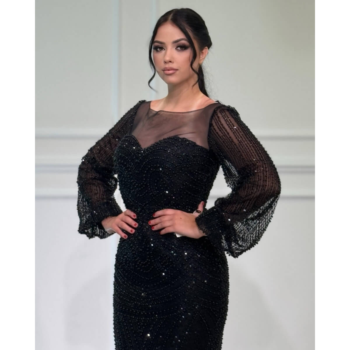 Duga-haljina-rucni-sa-dugim-rukavima-sirena-kroj-(2) Svečana Duga Crna Haljina Midnight Glam