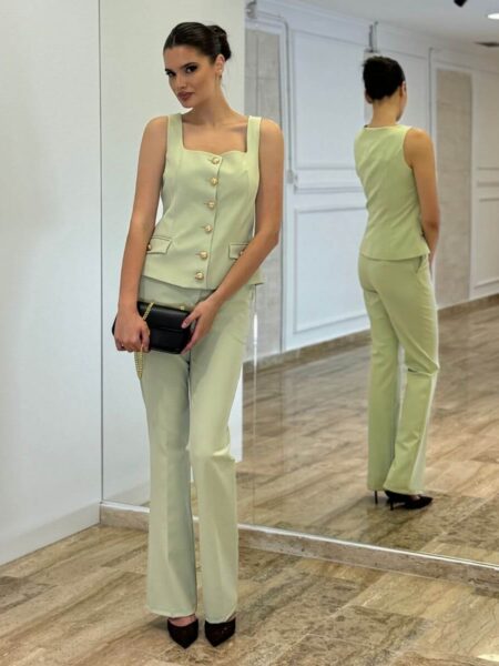 Elegantni komplet – Prsluk i zvonaste pantalone