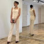 Elegantni komplet – Prsluk i zvonaste pantalone