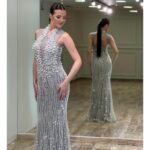 Glamurozna Pearl Radiance haljina – Ručni rad sa biserima i kristalima - Slika 5