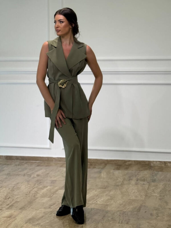 Elegantni komplet - prsluk sa pojasom i široke pantalone