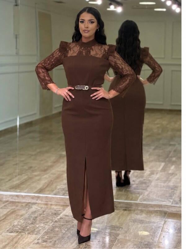 Elegantna midi haljina sa čipkastim rukavima braon