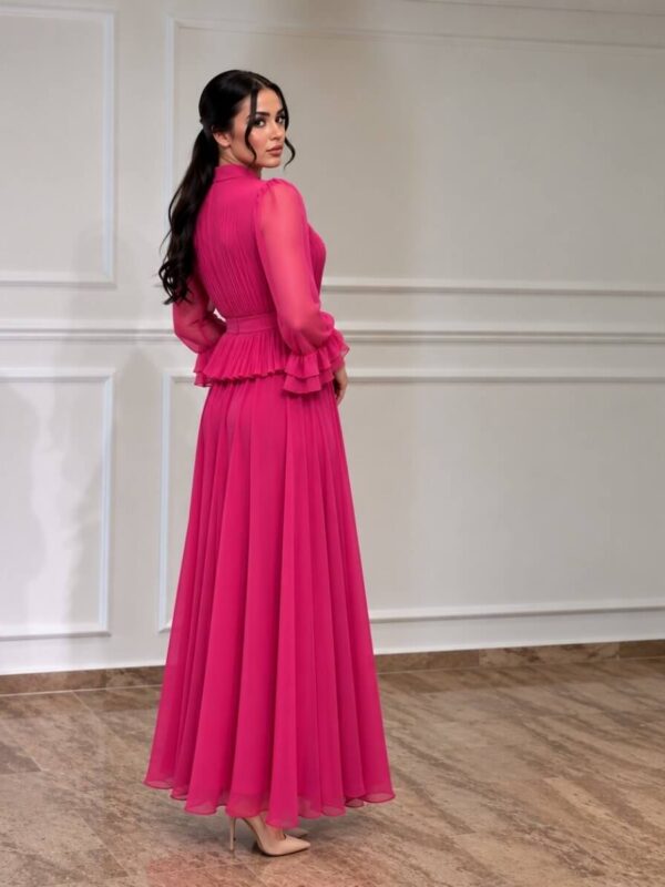 Elegantna Roze Plisirana Midi Haljina s Pojasom