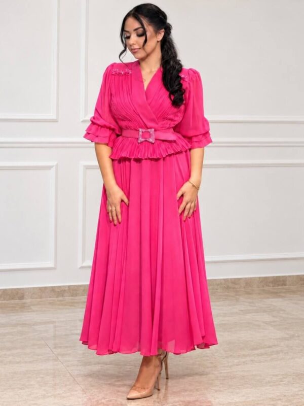 Elegantna Roze Plisirana Midi Haljina s Pojasom