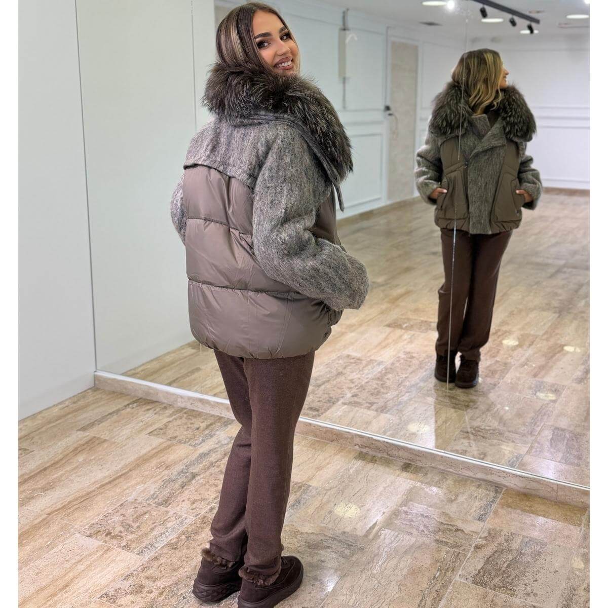 Zimska oversize jakna sa prirodnim krznom na kragni